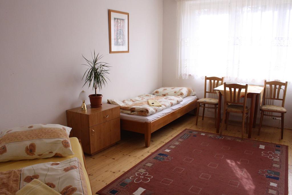 Penzion Koras Vrutky Room photo